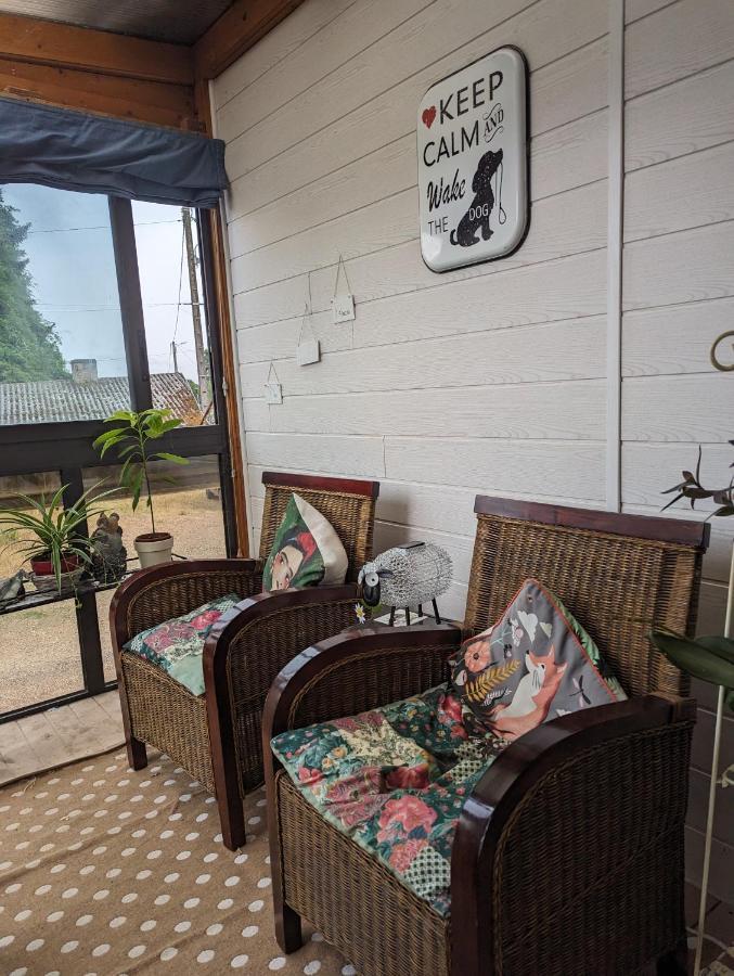 Chez Nick Et Martine Suite Privative Palinges ภายนอก รูปภาพ